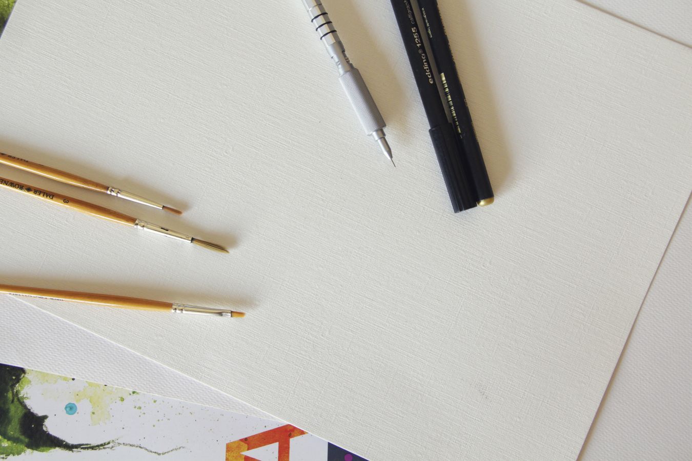 Farebný citát napísaný technikou brush lettering